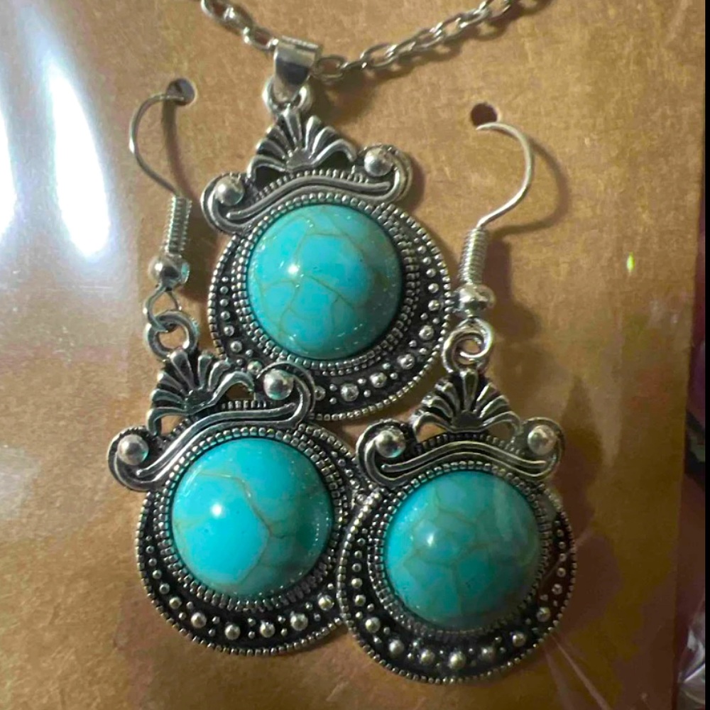 Turquoise Necklace and Earrings